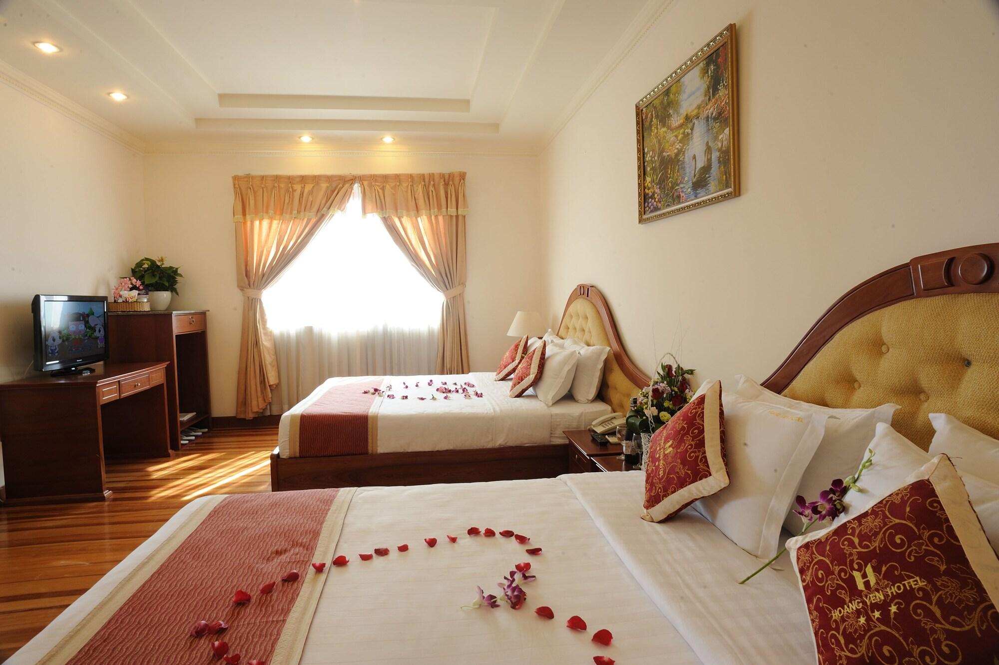 Hoang Yen 2 Hotel Thu Dau Mot Bagian luar foto
