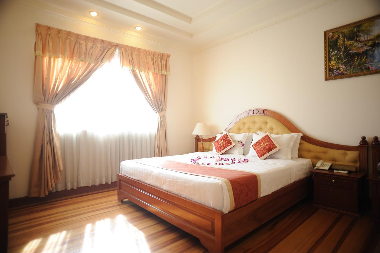 Hoang Yen 2 Hotel Thu Dau Mot Bagian luar foto