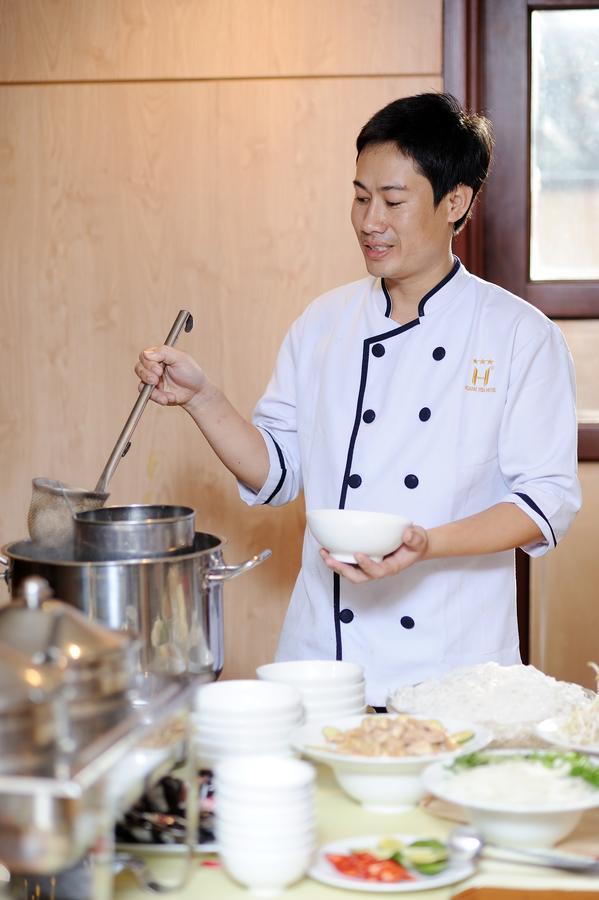 Hoang Yen 2 Hotel Thu Dau Mot Bagian luar foto