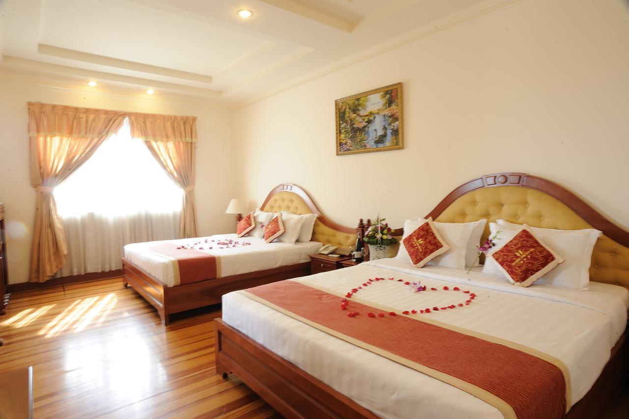 Hoang Yen 2 Hotel Thu Dau Mot Bagian luar foto