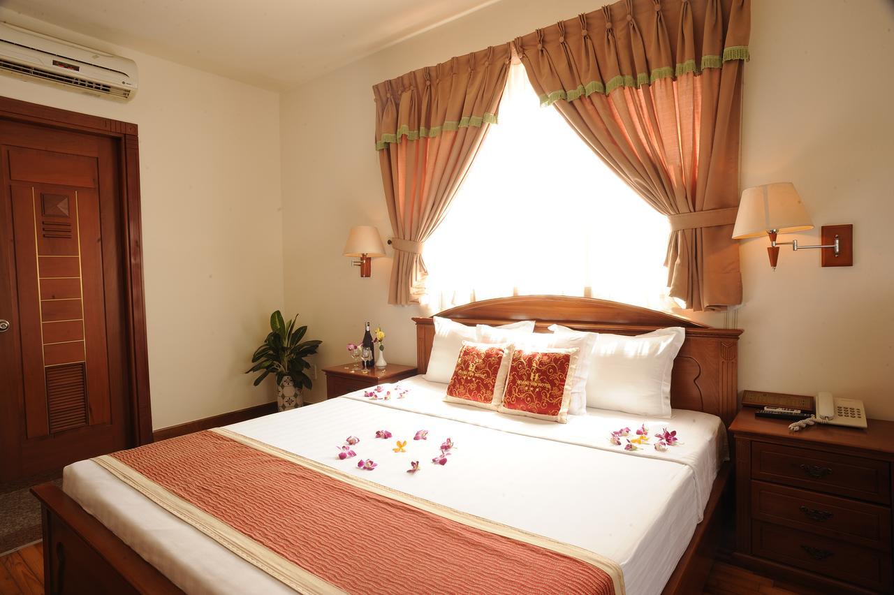 Hoang Yen 2 Hotel Thu Dau Mot Bagian luar foto