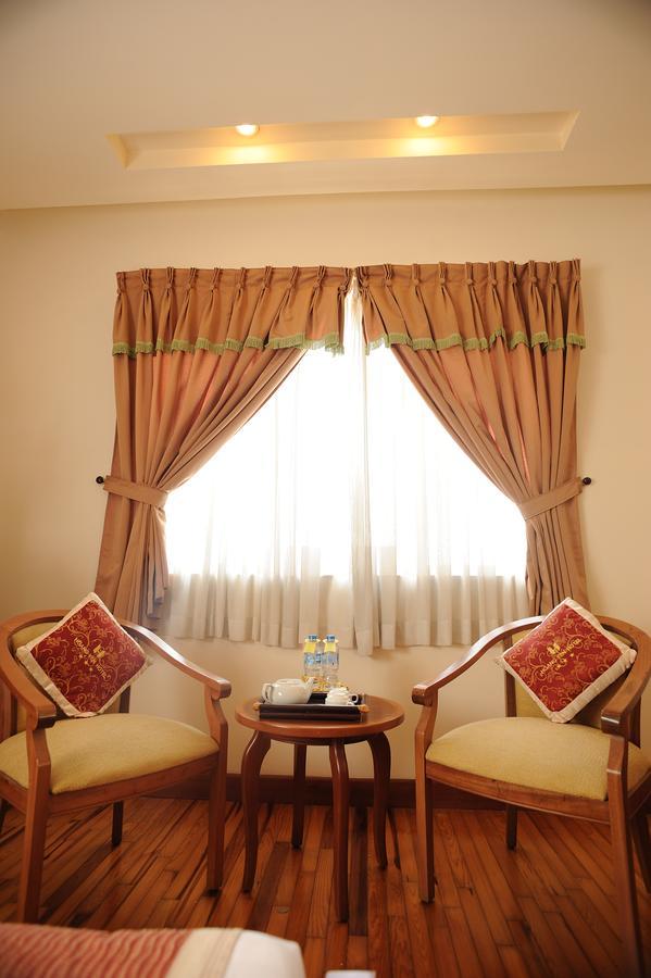 Hoang Yen 2 Hotel Thu Dau Mot Bagian luar foto